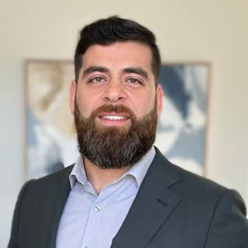 Albert Isakov Life Insurance Agent Wesley Chapel, FL 33543