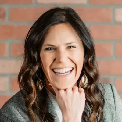 Amy Dziubinski - Life Insurance Agent in Milwaukee, WI