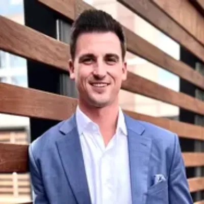 Austin Roerick Life Insurance Agent Minneapolis, MN 55402