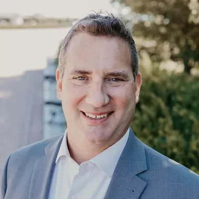 Christopher Ellensohn Life Insurance Agent Schaumburg, IL 60173 Christopher Ellensohn Life Insurance Agent Schaumburg, IL 60173