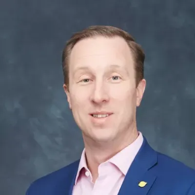 Christopher Hemzacek Life Insurance Agent Chicago, IL 60611 Christopher Hemzacek Life Insurance Agent Chicago, IL 60611