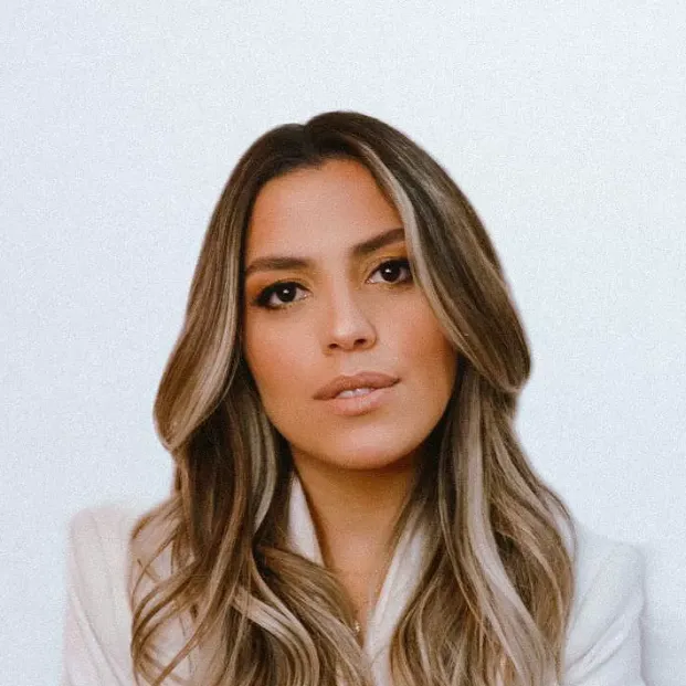 Glaucia Connolly Life Insurance Agent Newport Beach, CA 92660