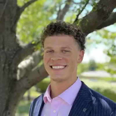 Jalen Richardson Life Insurance Agent Olathe, KS 66061
