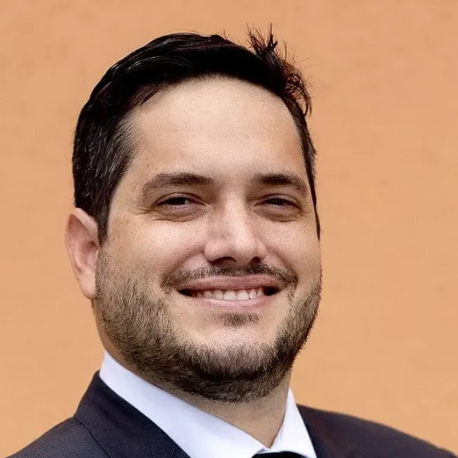 Kurt Rake Life Insurance Agent Miami, FL 33131