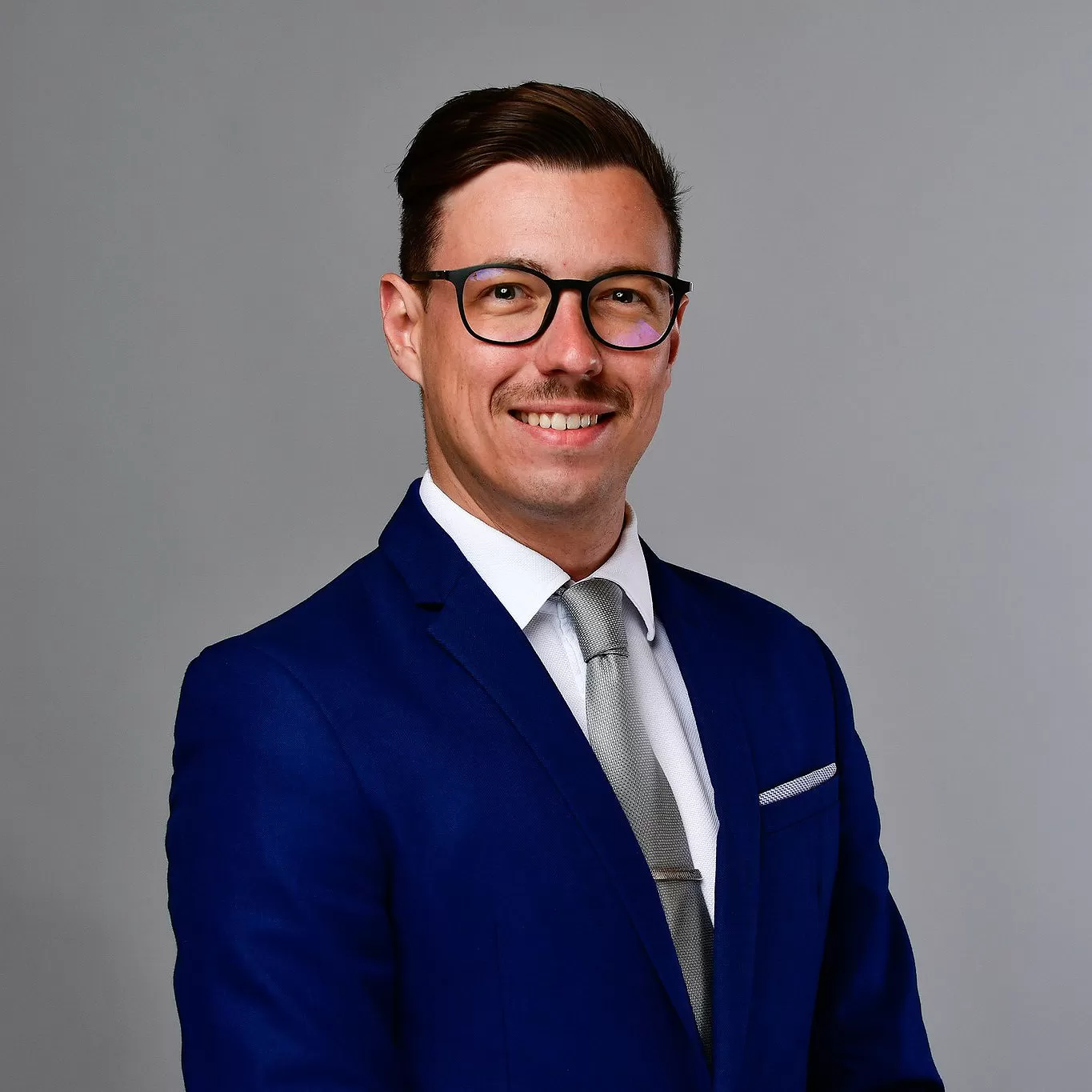 Lou Junior Mariette Life Insurance Agent Portland, OR 97223