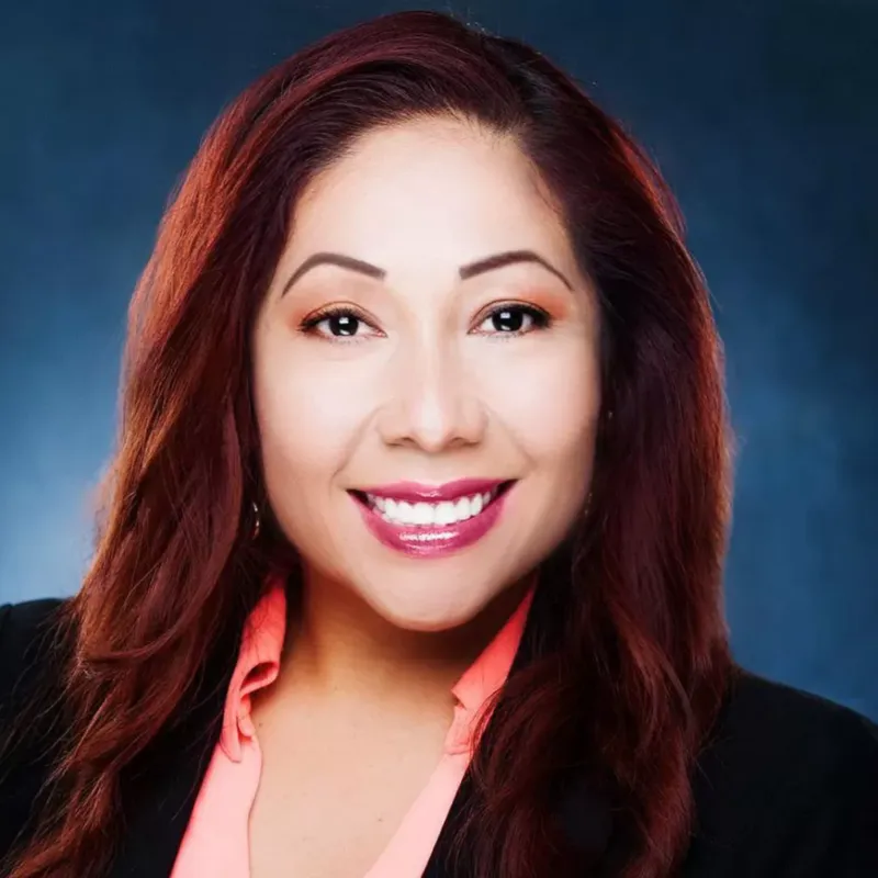 Lucia Yera Life Insurance Agent Sunnyside, WA 98944