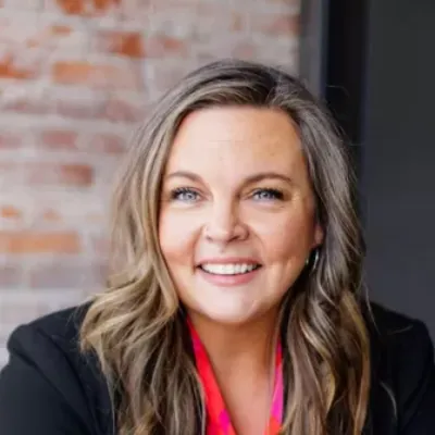 Lyndsay Jones Life Insurance Agent Wenatchee, WA 98801