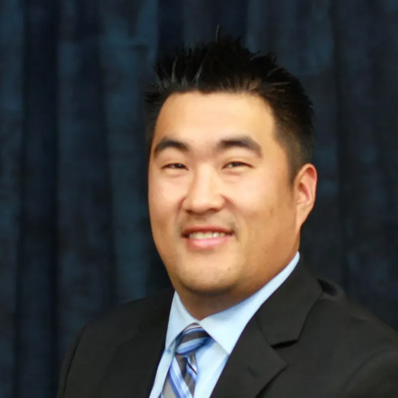 Michael Toscano Life Insurance Agent Lakeville, MN 55044 Michael Toscano Life Insurance Agent Lakeville, MN 55044