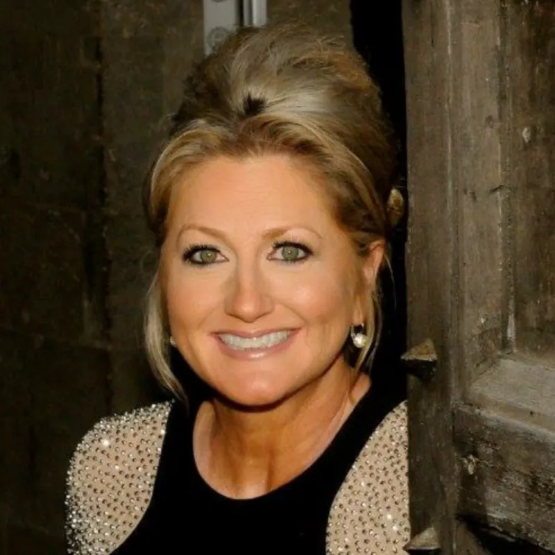 Michelle Sparks Life Insurance Agent Shawnee, KS 66227