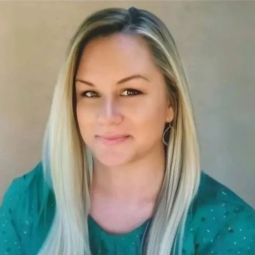 Nikki Rowland Life Insurance Agent Murrells Inlet, SC 29576