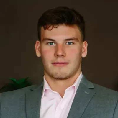 Quentin Schiro Life Insurance Agent Altoona, WI 54720