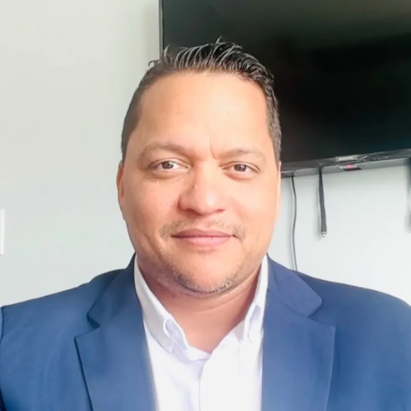 Robinson Peralta Life Insurance Agent Stroudsburg, PA 18360