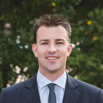 Sean Movelle Life Insurance Agent SCHAUMBURG, IL 60173 Sean Movelle Life Insurance Agent SCHAUMBURG, IL 60173