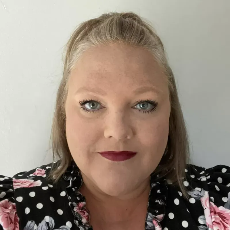 Sherry Stone Life Insurance Agent Davenport, IA 52807