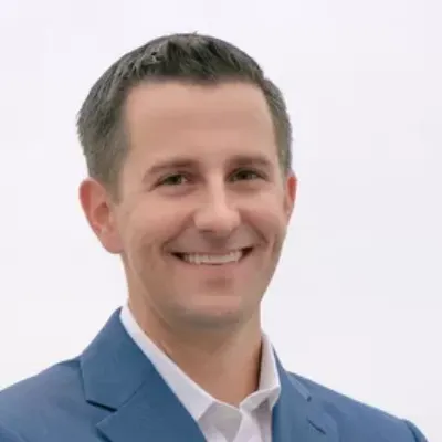 Thomas Farmer Life Insurance Agent Braintree, MA 02184 Thomas Farmer Life Insurance Agent Braintree, MA 02184