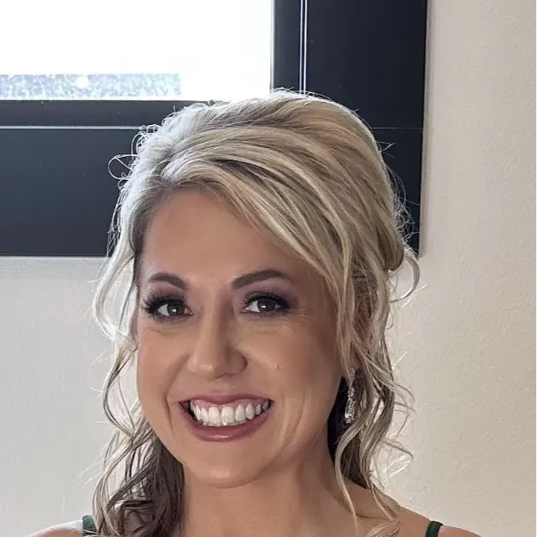 Tina Dammen Life Insurance Agent East Dubuque, IL 61025