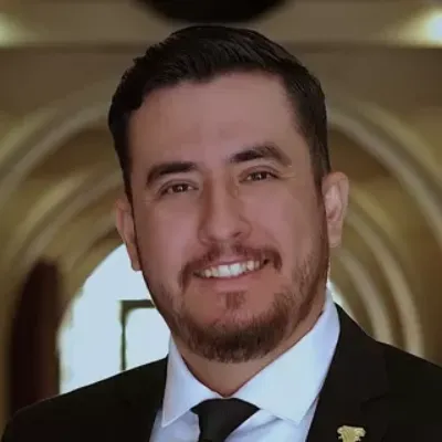 Victor Lopez Life Insurance Agent Corona, CA 90071